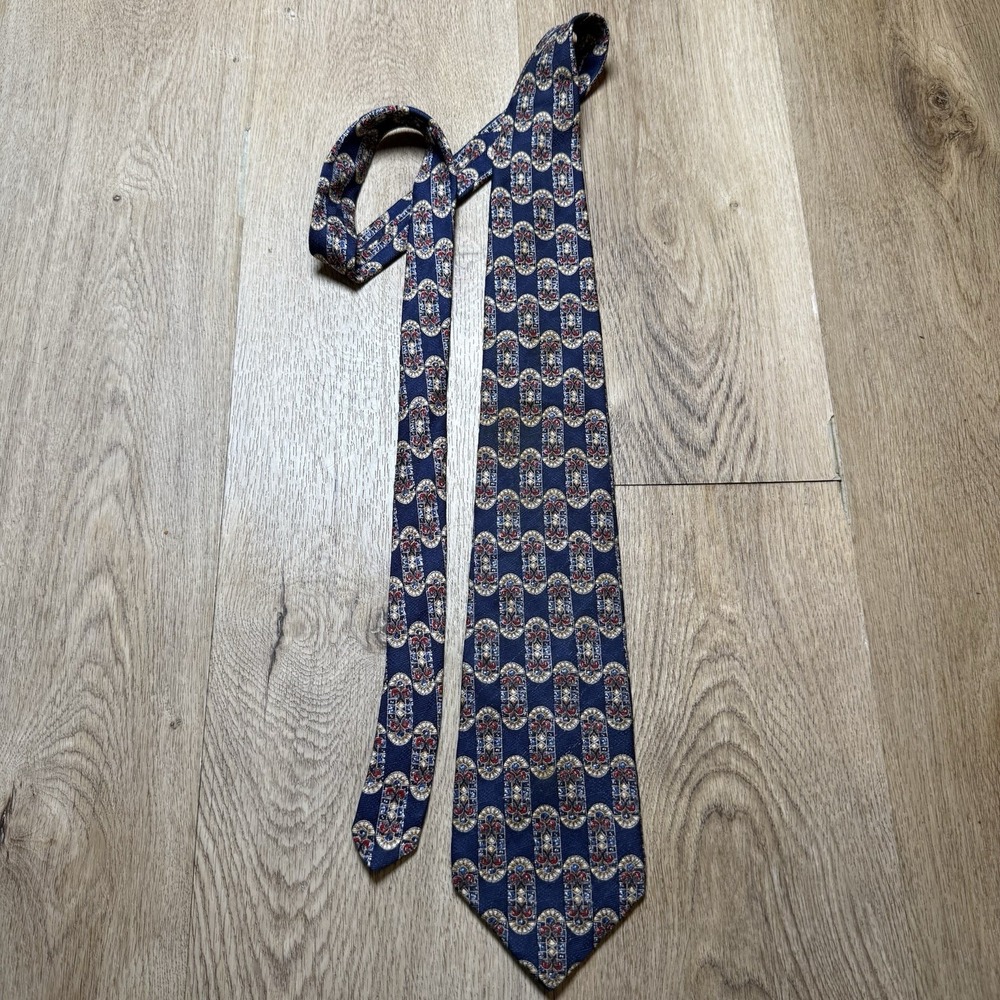 VINTAGE CHRISTIAN DIOR CRAVATES 100% SILK Navy Blue‎ MULTI PRINT MEN'S TIE